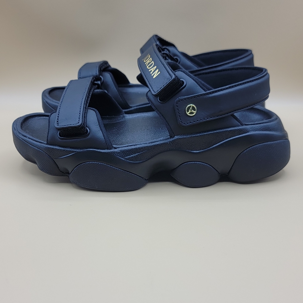 Nike Air Jordan Women's Deja Sandals Size 9 Black Gold Straps Cushioned New